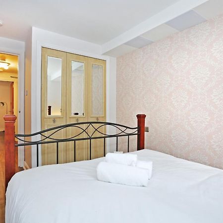 Altido 2Br Apartment With Free Parking, Near The Royal Mile Edinburgh Eksteriør billede